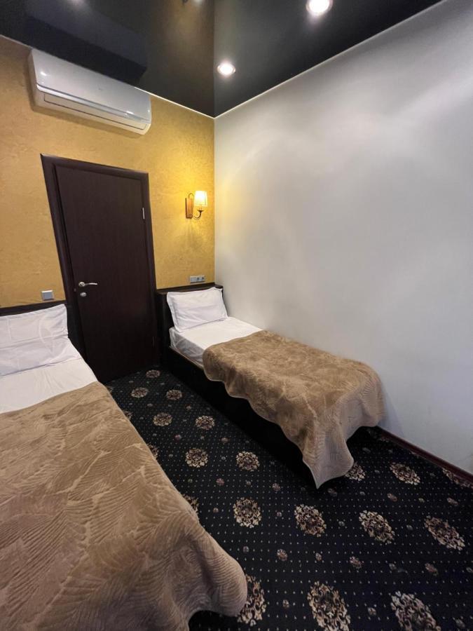 Hotel New Royal Tbilisi ภายนอก รูปภาพ