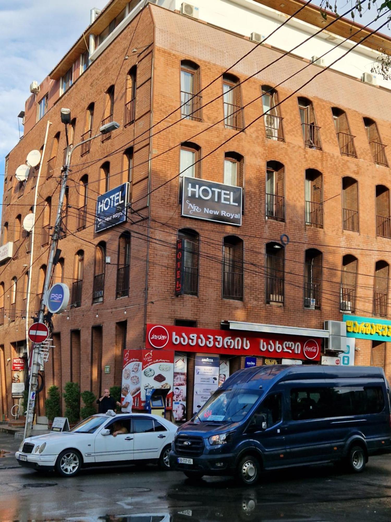Hotel New Royal Tbilisi ภายนอก รูปภาพ