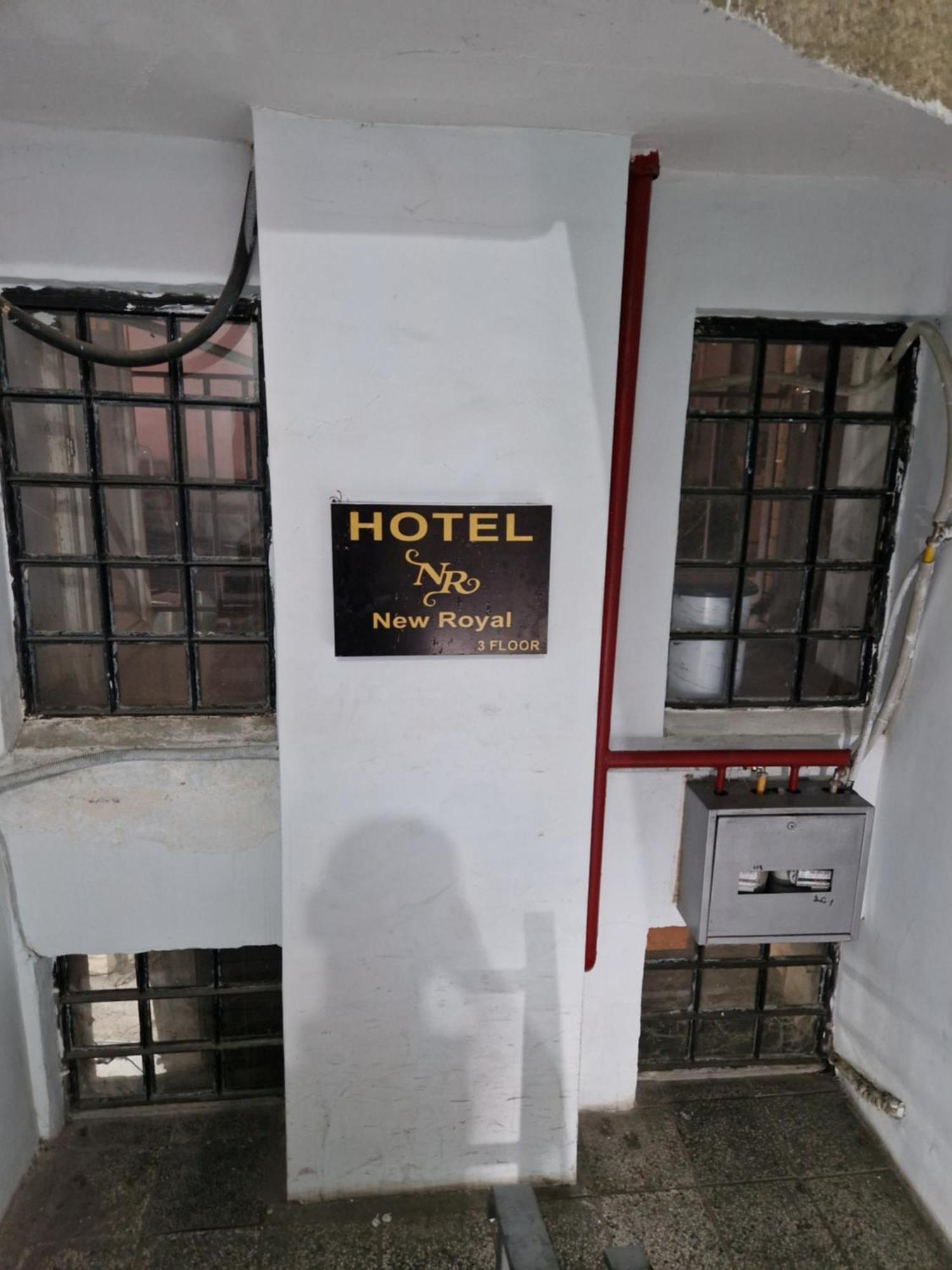 Hotel New Royal Tbilisi ภายนอก รูปภาพ