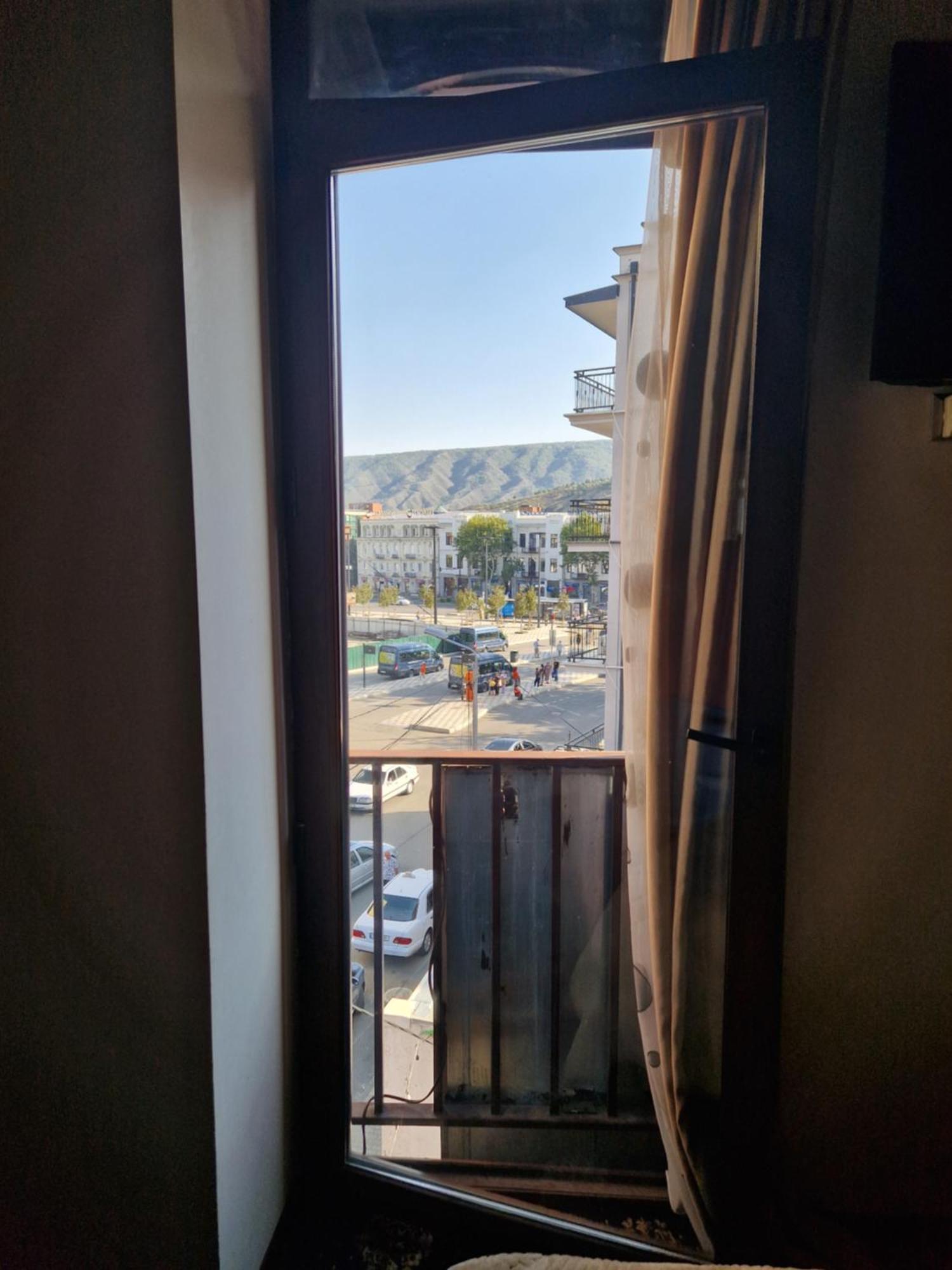 Hotel New Royal Tbilisi ห้อง รูปภาพ